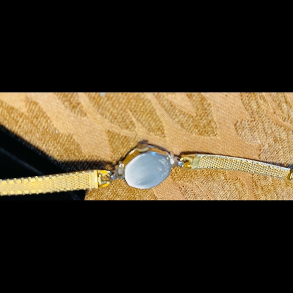 Used vintage watch main image 3